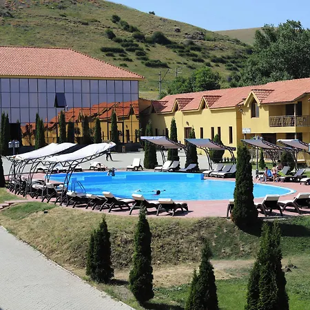 Best Western Bohemian Resort-3